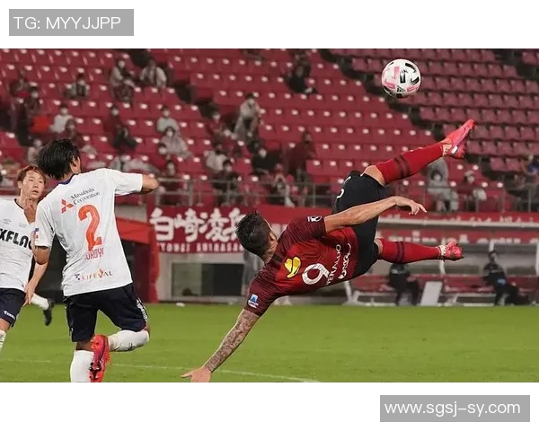 2015年广州恒大客场挑战鹿岛鹿角的精彩对决回顾与分析