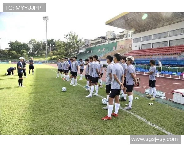 球类运动的魅力与发展:从基础到竞技水平的全面解析与探索 球类运动的魅力与发展:从基础到竞技水平的全面解析与探索