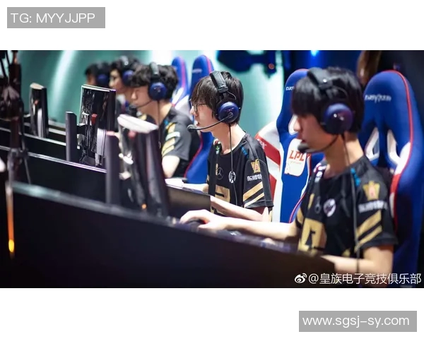 CSGO战术分析：深入探讨RNG战队的防守反击策略与执行细节