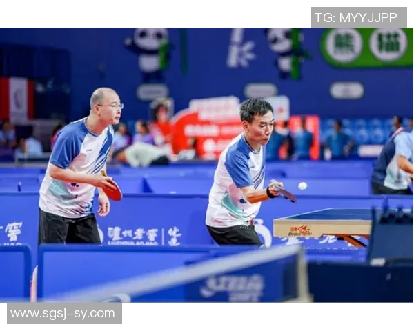 乒乓球传奇之旅:深入成都乒乓球队的训练与荣耀探秘 乒乓球传奇之旅:深入成都乒乓球队的训练与荣耀探秘