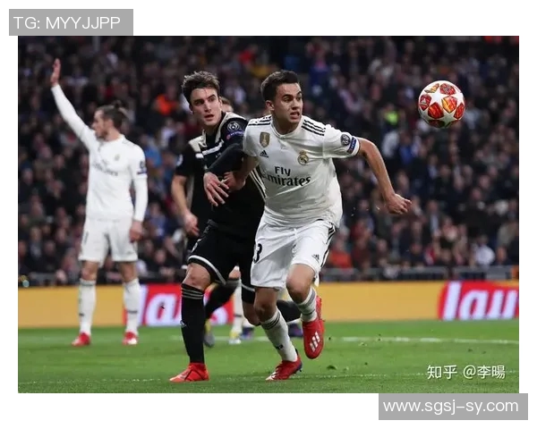 皇马与阿贾克斯激战成平比分揭晓双方表现引发热议